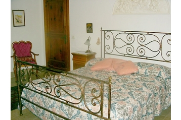 Italia Privát Cropani Marina, Eksteriør